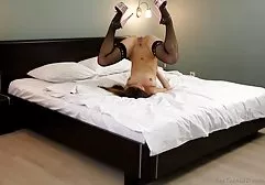 رابطه جنسی تابو سکس با دزد در خانه با مادر و نه پسرش