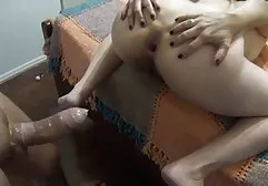 دیک شکلات را دوست دارد سکس دزد در خانه