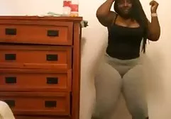 Saundra romain خانه سکس