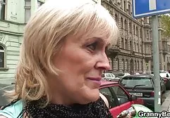 دختر فاک پدربزرگ سکس با کارگر خانه