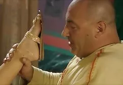 STEP-SIS FUCKED DURING سكس درخانه ScAVENGER HUNT