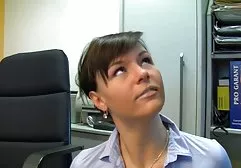 Busty سکس دزد در خانه Busty Cuckold چک