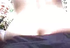 MILF آماتور آماتور Busty دادن handh دو سکس با دزد در خانه دست
