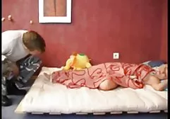 ماساژ آشپزخانه سکس